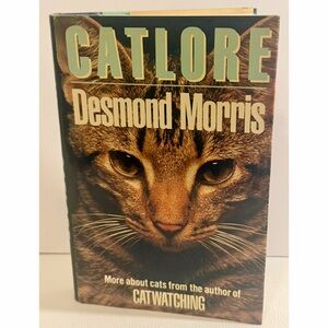 Catlore Desmond Morris First American Edition Hardcover Cat Behavior Animal Book